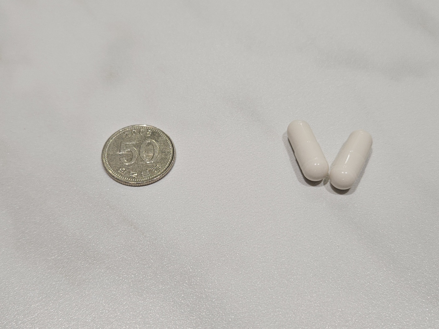 CJ 바이오코어 생유산균 프리미엄 알약 사이즈