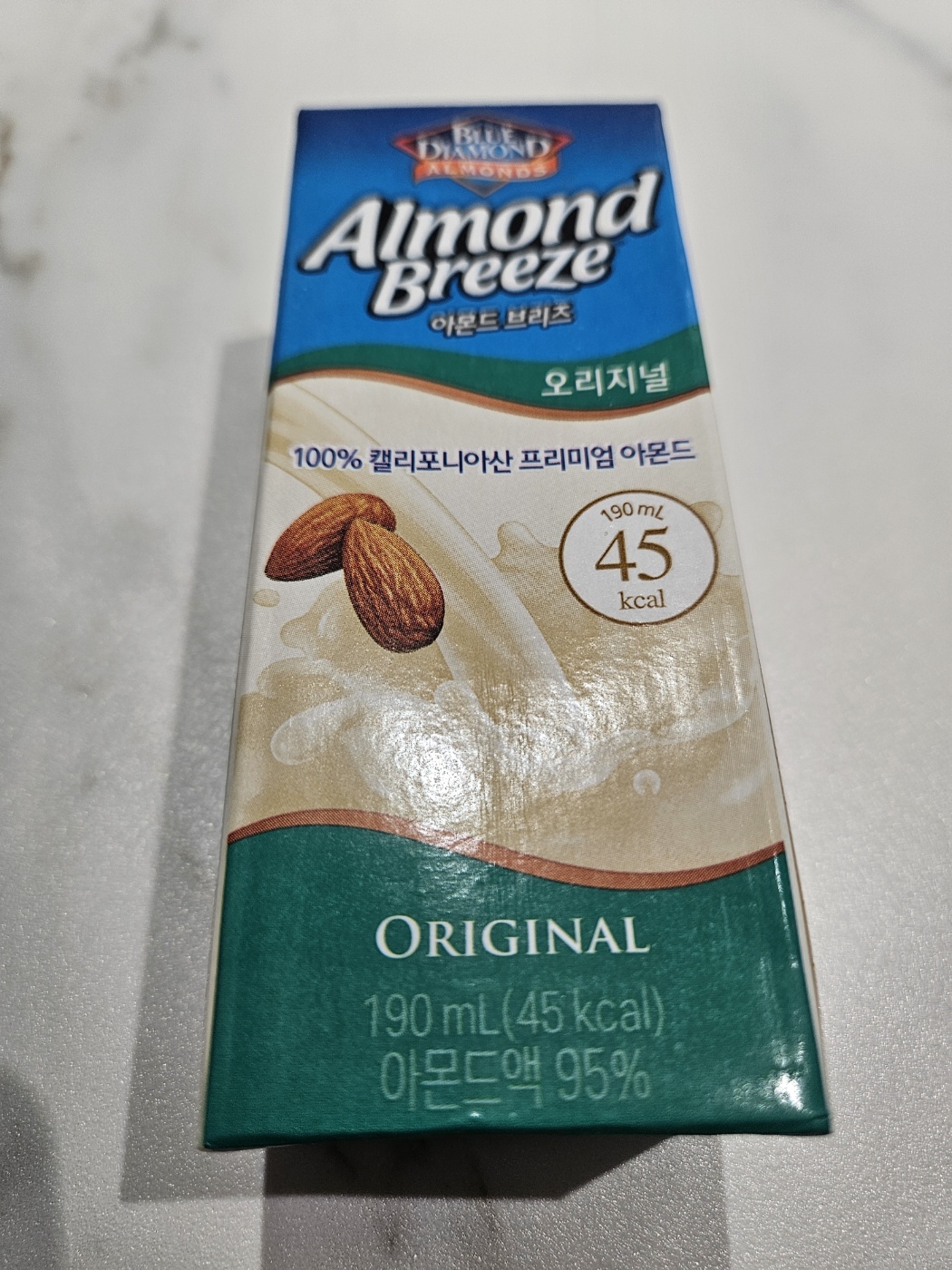 코스트코 아몬드브리즈 오리지널 개별 앞면