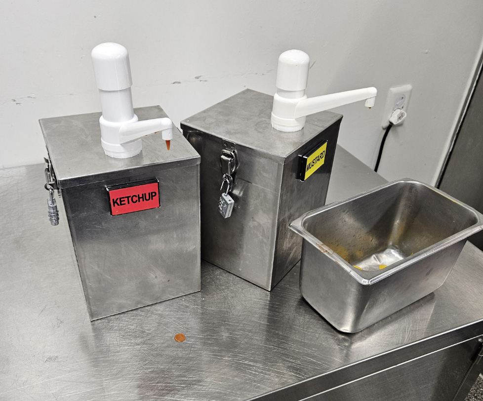 코스트코 푸드코트 케첩과 머스터드 소스